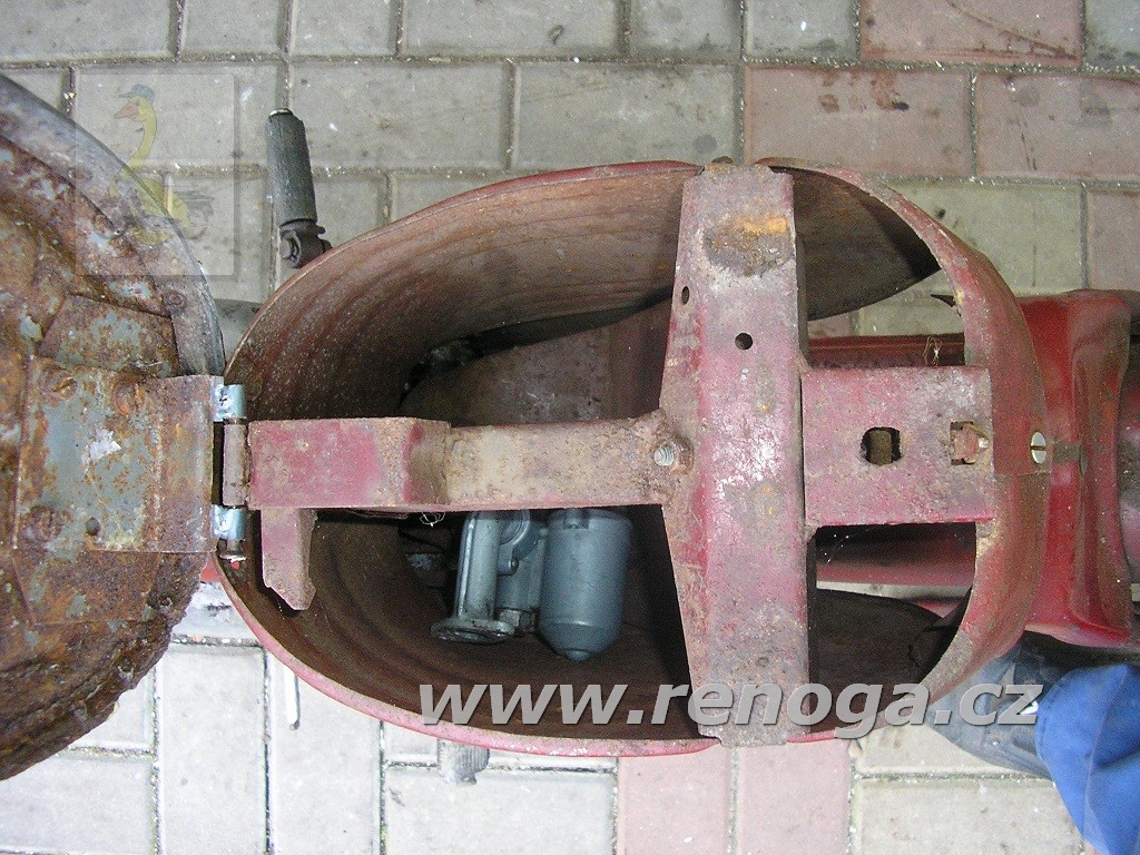 Pionýr O 08